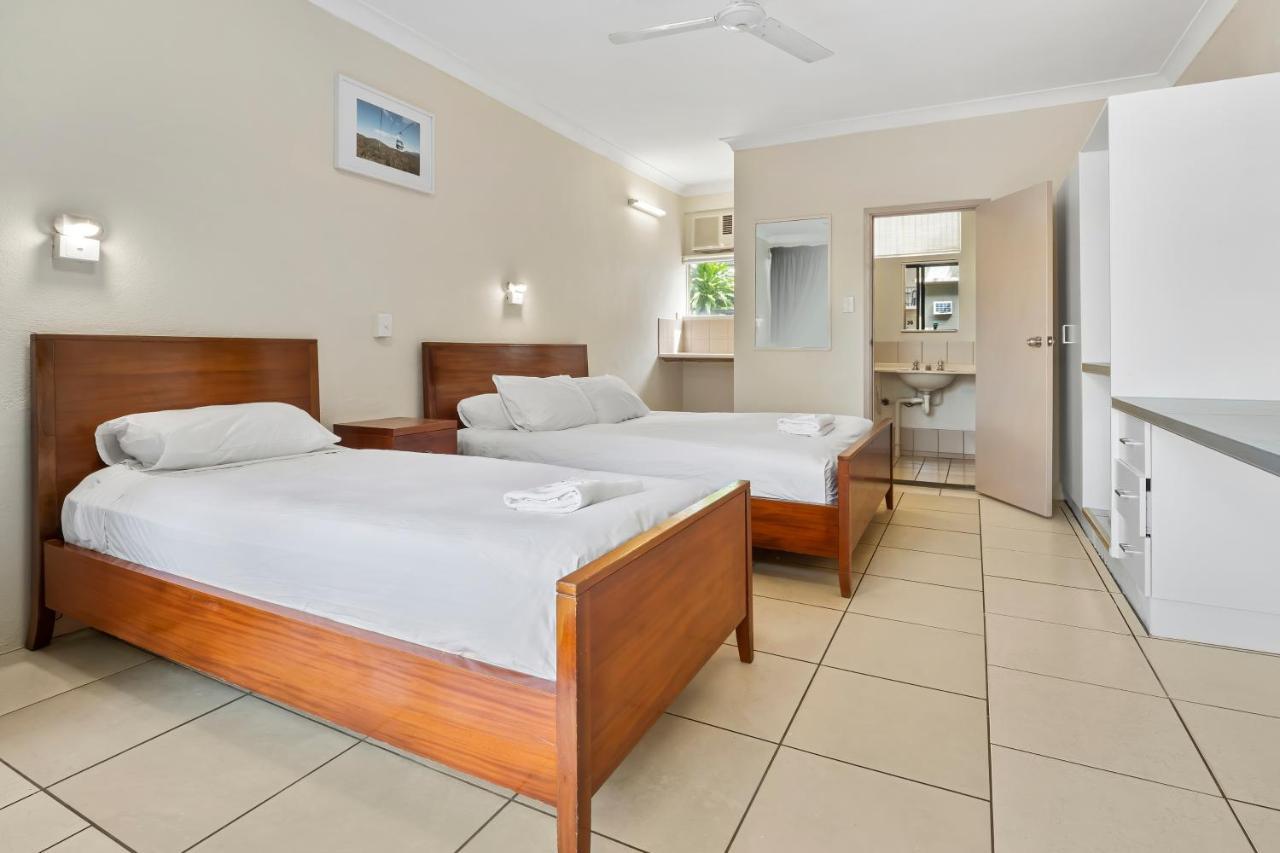 Hotel Tropiq Cairns Extérieur photo